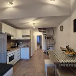 Meghan Apartamento Pula