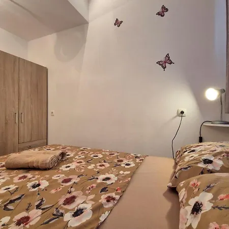Meghan Apartament *